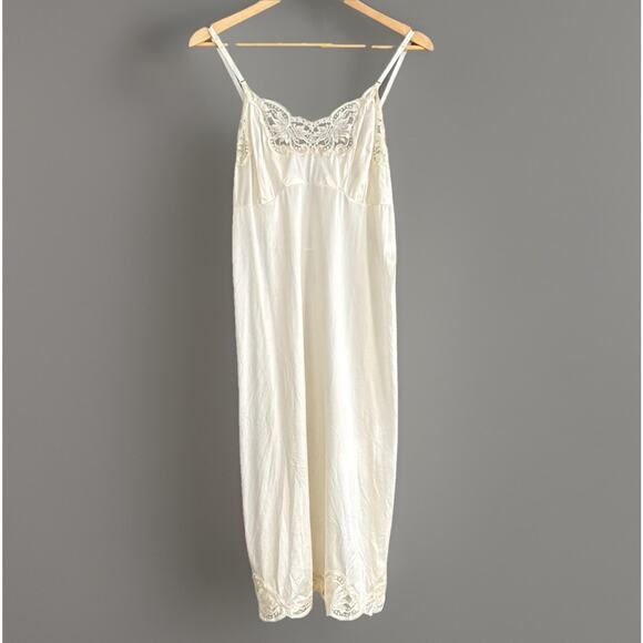 Wonder Maid Other - Vintage Wonder Maid Non-Cling Lace Slip Dress Ivory Nylon Coquette Size 38 S